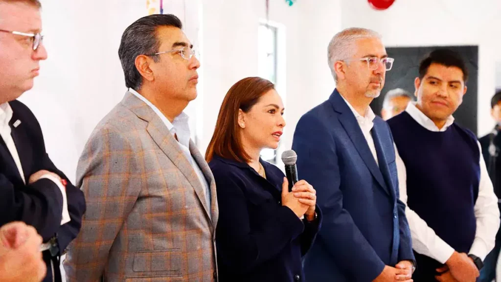 Impulsa gobierno estatal integración laboral de personas bajo tutela del SEDIF