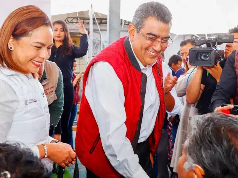 Entrega SEDIF aparatos auxiliares auditivos