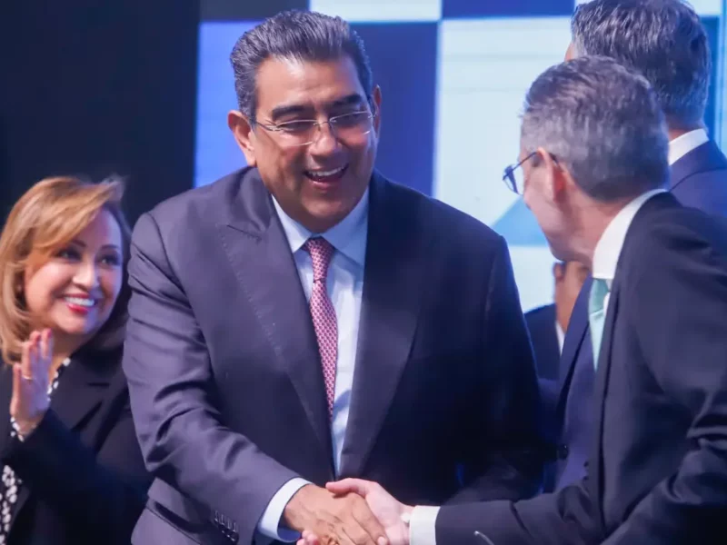 Brinda Gobierno de Puebla condiciones igualitarias para todas las empresas, recalca Sergio Salomón