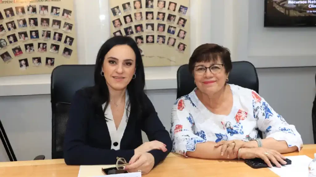 Aprueban Comisiones del Congreso proyecto de dictamen para tipificar la zoofilia