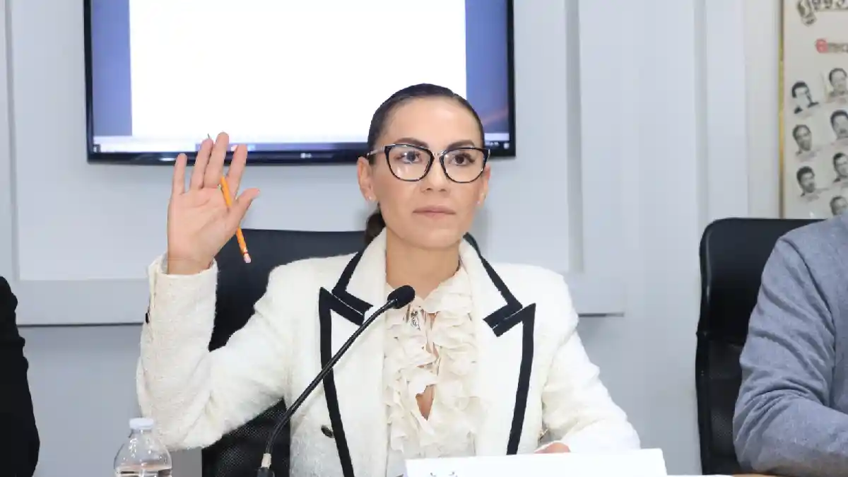 Avala Comisión del Congreso nueva Ley de Archivos del Estado de Puebla