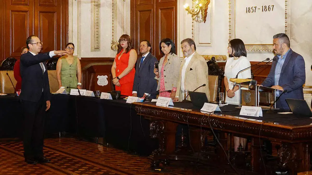 Anuncian a secretarios sustitutos tras renuncia de funcionarios del Ayuntamiento de Puebla