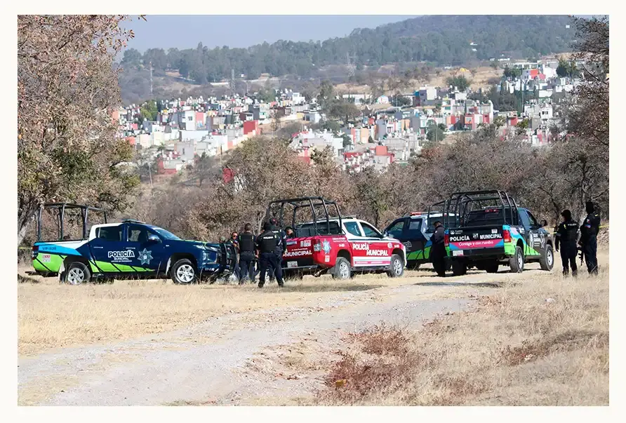 Dejan tres cuerpos emplayados en Puebla, se presume que son de origen colombiano