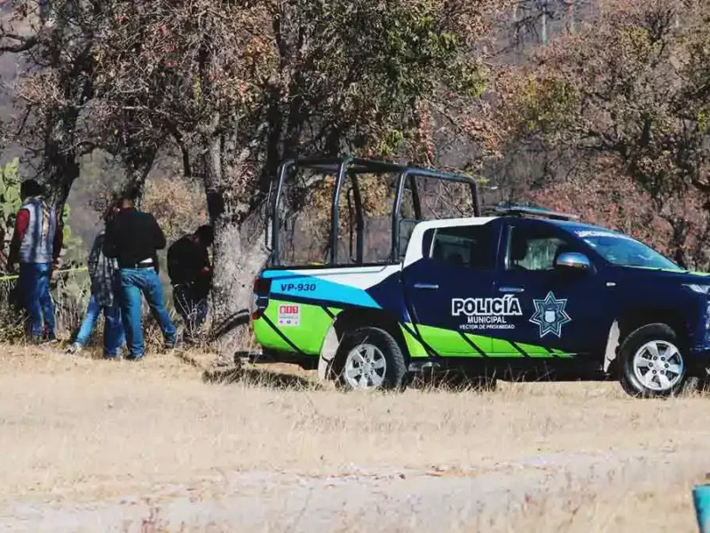 Dejan tres cuerpos emplayados en Puebla, se presume que son de origen colombiano