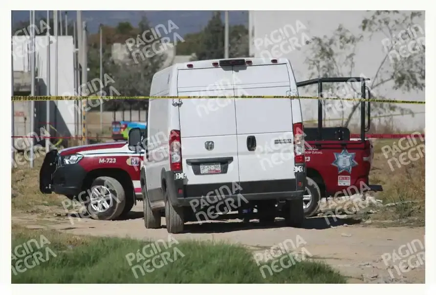 Abandonan cadáver emplayado y embolsado en San Sebastián de Aparicio, Puebla