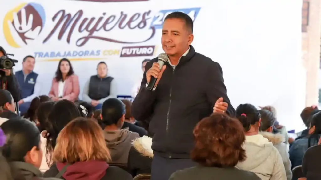 Entrega Mundo Tlatehui mil apoyos del programa “Mujeres Trabajadoras con Futuro”
