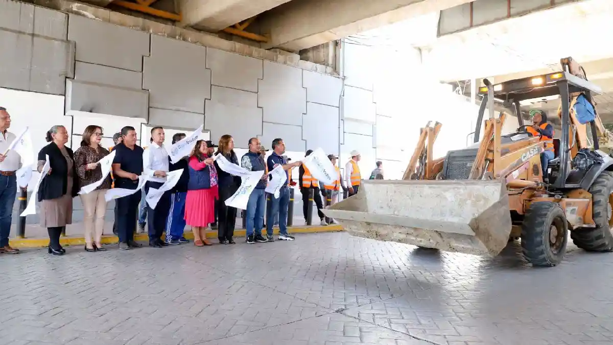 Inicia Mundo Tlatehui Rehabilitación con Concreto Estampado en la Calle14 Oriente