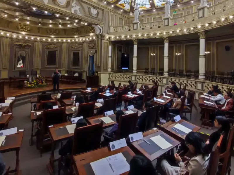 Realiza Congreso del Estado Parlamento Juvenil “Valle de Serdán”