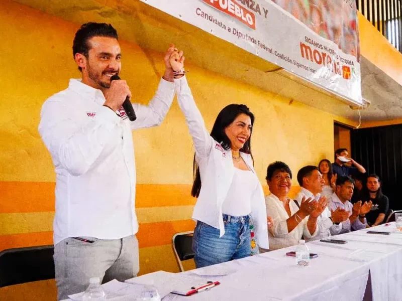 Nora Merino se suma a la estructura de Toño López en Totimehuacán