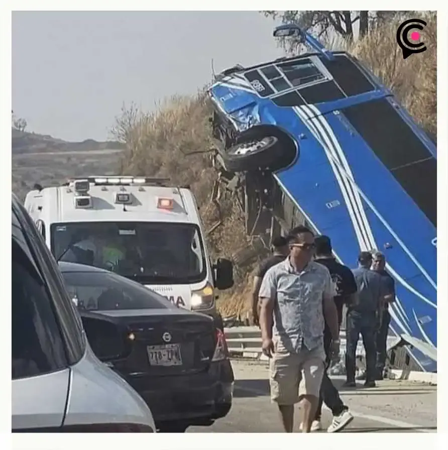 Accidente en la autopista México-Puebla deja 4 muertos y 26 heridos