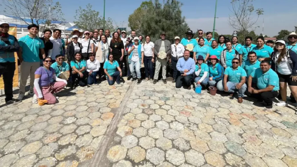Abre la BUAP su “Plazuela de la Sostenibilidad” con adoquines de unicel reciclado