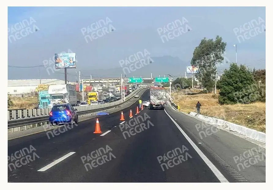 Hombre murió atropellado en la autopista Puebla-Orizaba, responsables abandonaron el auto