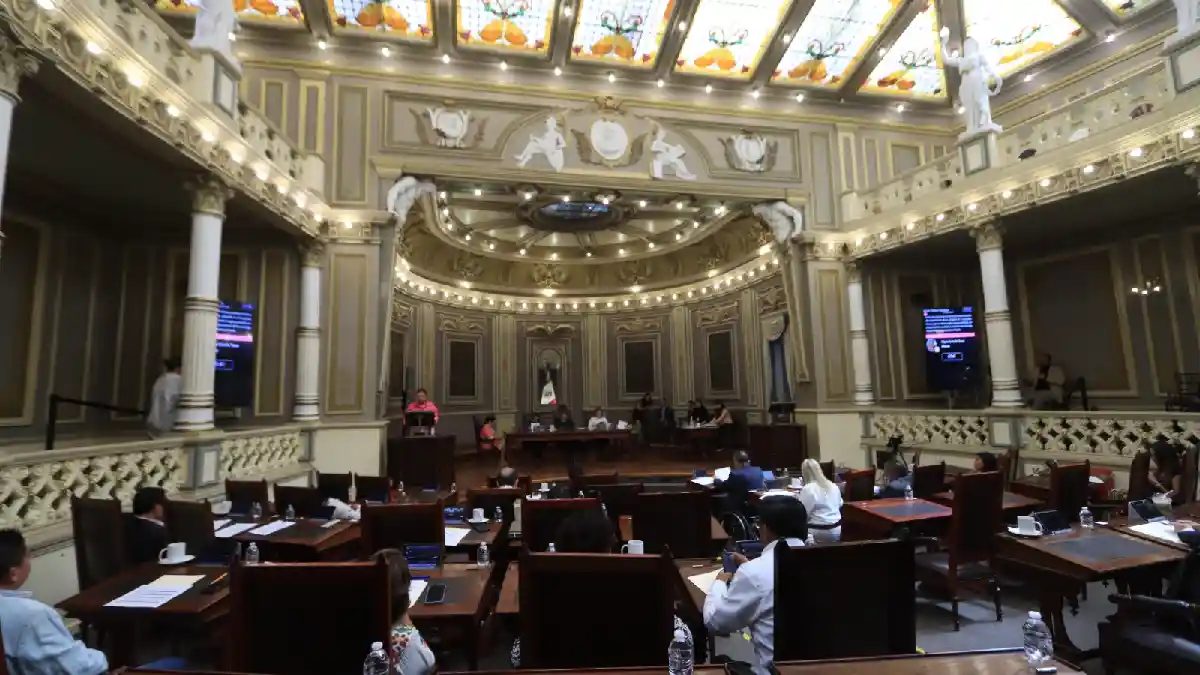 Presentan en el Congreso iniciativa para crear el Registro Estatal de Expediente Clínico Electrónico