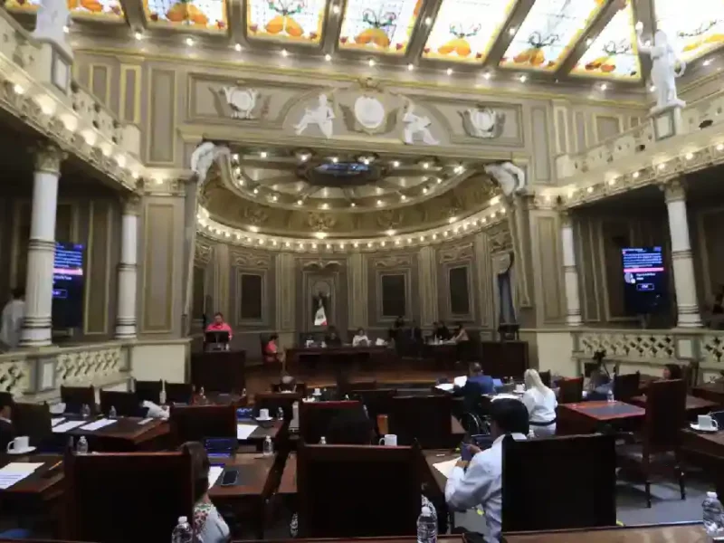 Recibe Congreso del Estado iniciativa para prevenir el uso de cigarrillos electrónicos