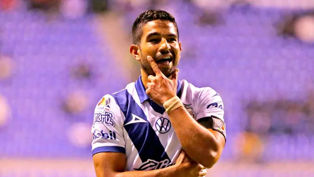 Diego de Buen pide apoyo a la afición pese a malos resultados del Club Puebla