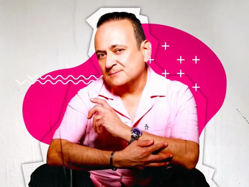 Lalo España llega a Puebla con su monólogo titulado “La Reina del Hogar” 