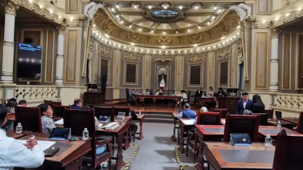 Presentan iniciativa en el Congreso para sancionar ciberdelitos como el sexting y la criptoinvasión