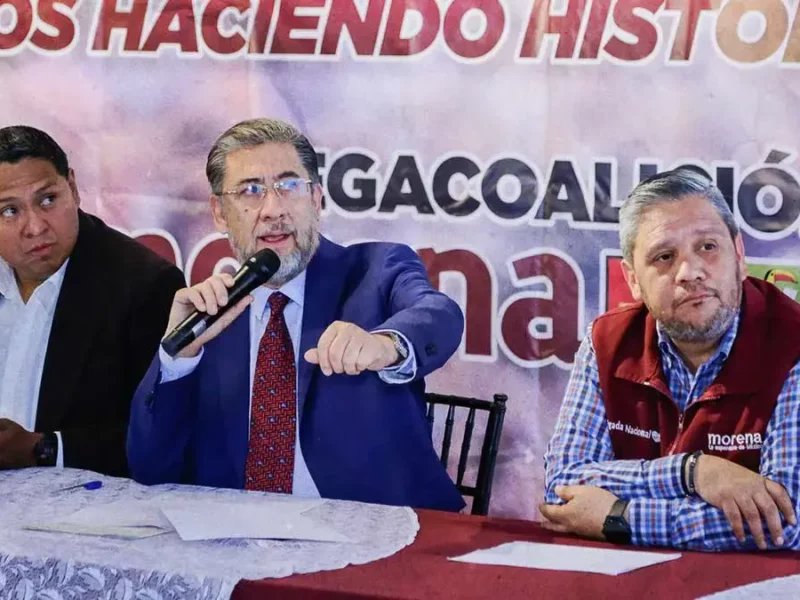 Morena denuncia al ayuntamiento por la entrega de tinacos en Puebla