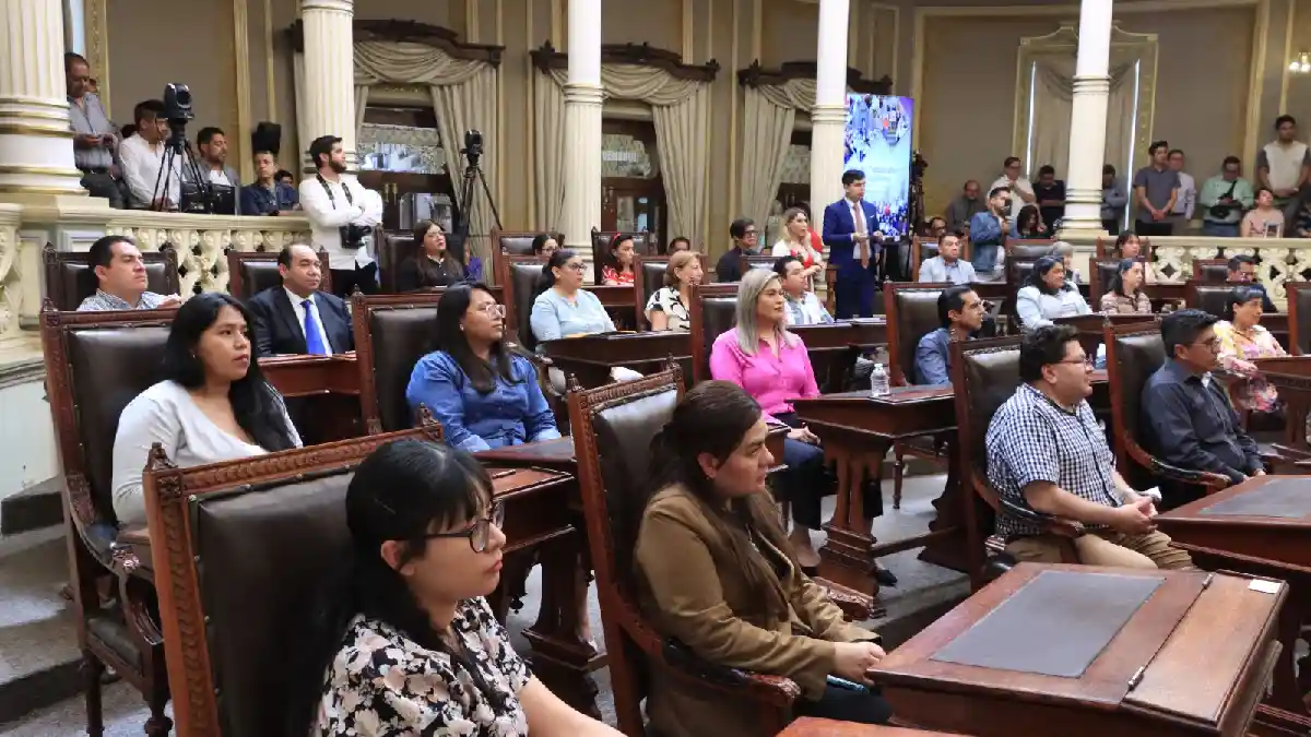 Reconoce LXI Legislatura labor del personal en el Día del Trabajador y Trabajadora del Congreso del Estado