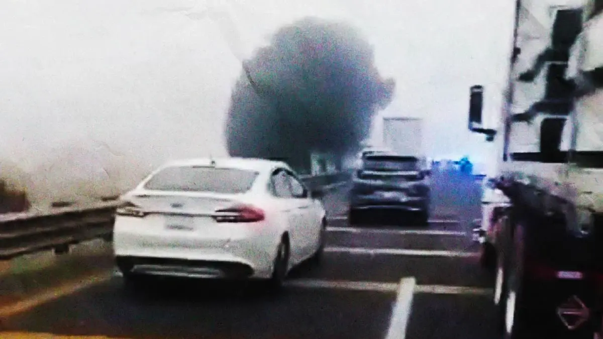 Reportan asalto masivo a vehículos en la autopista Puebla-Orizaba