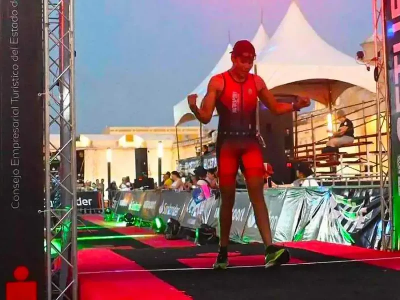 Roberto André Levet, alumno BUAP clasificó al Ironman en Nueva Zelanda 