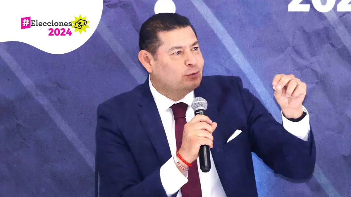 Alejandro Armenta propone reingeniería del Gobierno de Puebla con fusión de secretarías