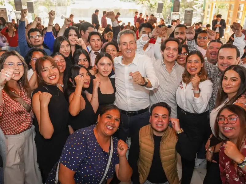 Pepe Chedraui hace equipo con las y los jóvenes por la Puebla del Futuro