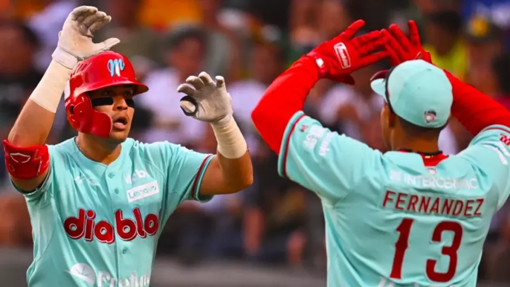 Diablos Rojos barrió a los Pericos de Puebla en el tercero de la serie
