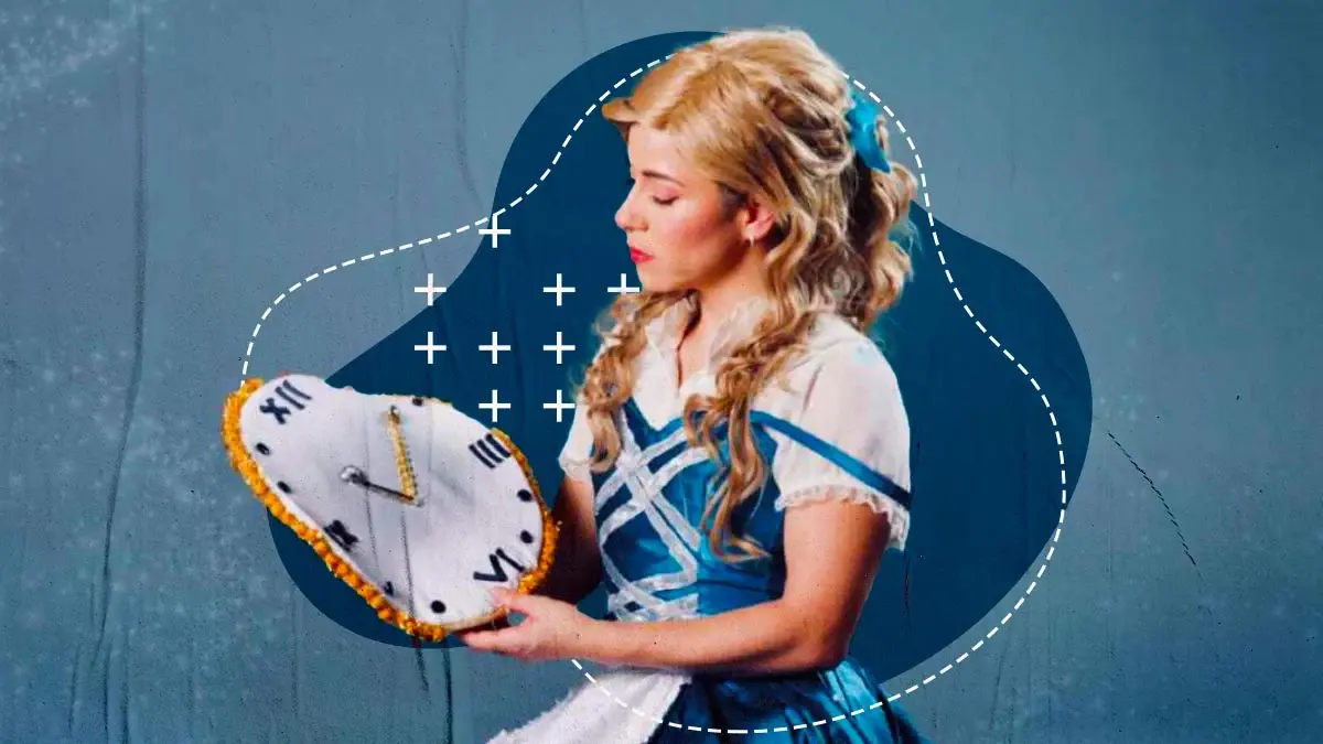 Llega a Puebla el espectáculo multidisciplinario “Alicia tú eres las maravillas”