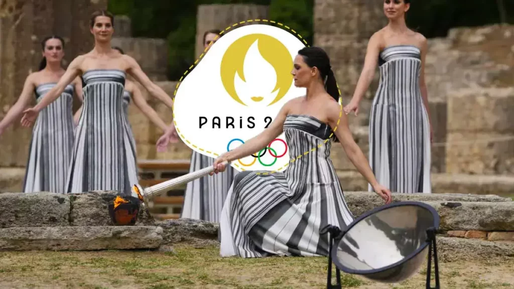 Encienden la llama de los Juegos Olímpicos París 2024 en Olimpia, Grecia