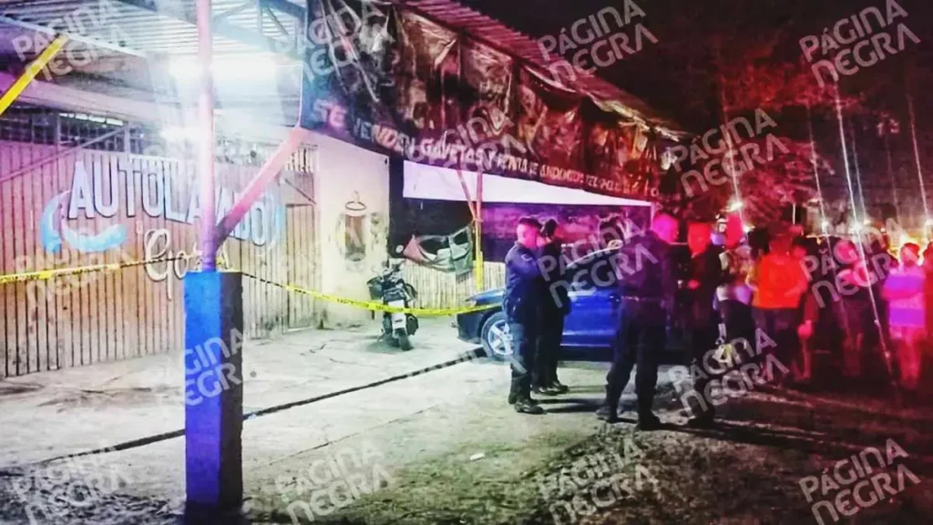 Ejecutan a dos hombres en autolavado de Chietla en Puebla 
