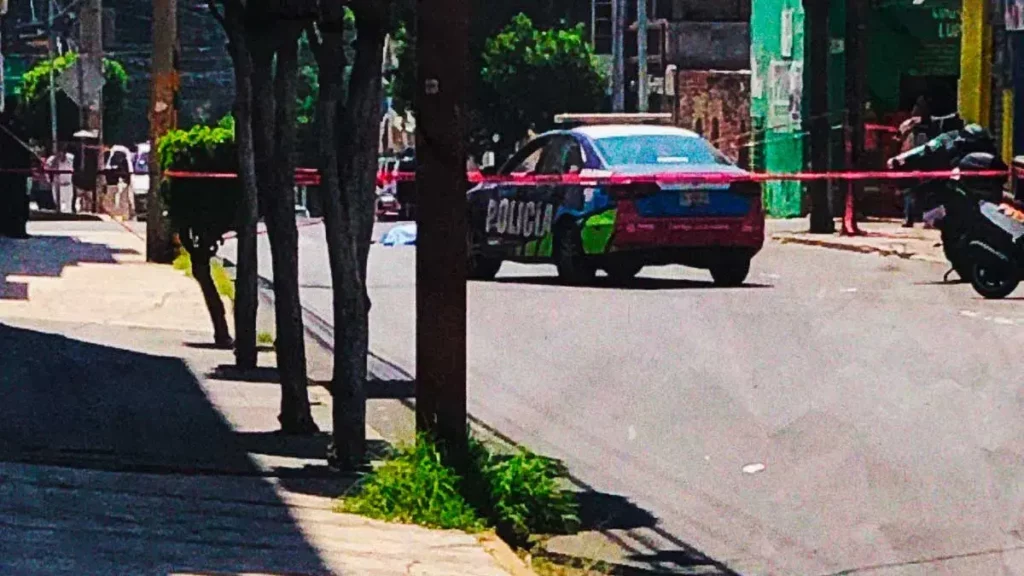 Un motociclista murió tras ser atropellado en la colonia El Carmen, Puebla 