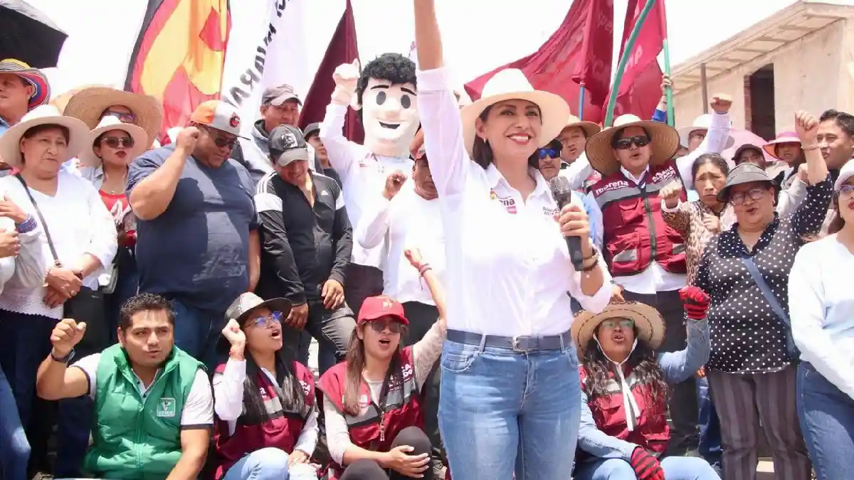 Huejotzingo refrenda apoyo para Angélica Alvarado
