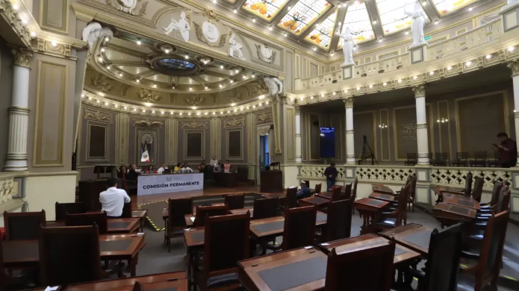 Promueven iniciativa en el Congreso para garantizar igualdad salarial entre hombres y mujeres