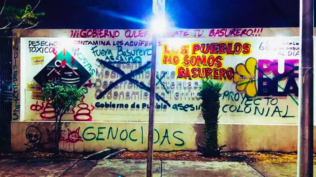 Manifestantes contra basurero en Calpan cerraron por horas la Recta a Cholula 