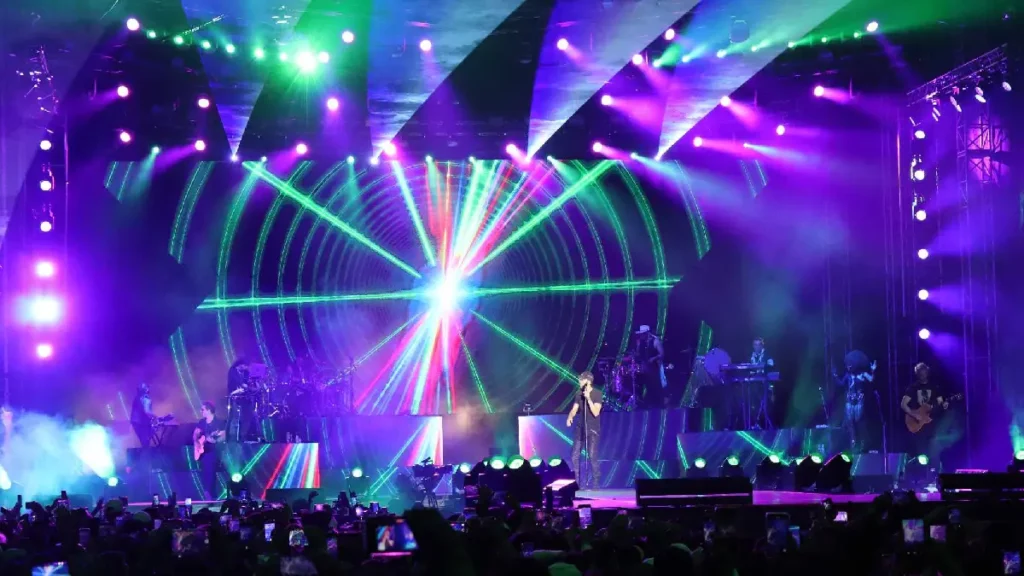 Enrique Iglesias reconoció su amor por México en la Feria de Puebla 2024 