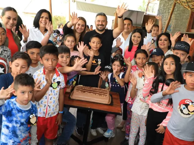 Ayuntamiento de Puebla y SMDIF reiteran servicios de salud integrales para la niñez