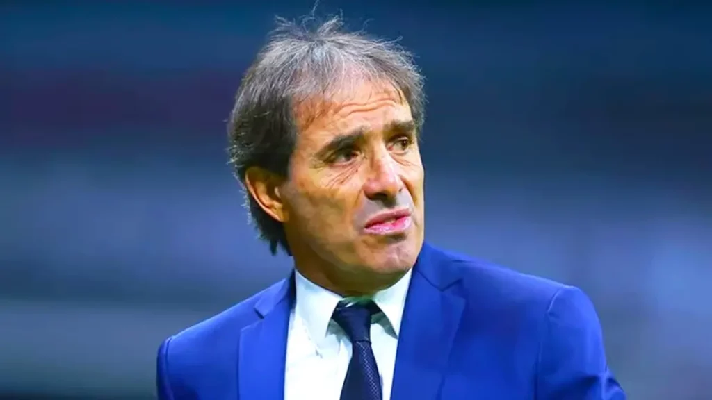 “Los de pantalón largo jamás pisaron la cancha”: Guillermo Almada ante las fechas del Play-In