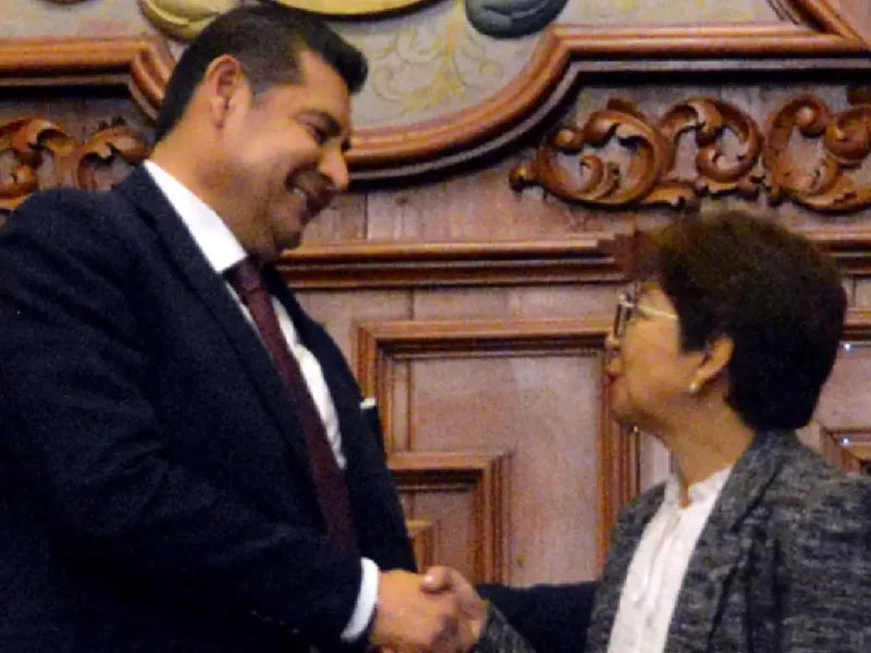 El candidato al gobierno del estado por la coalición Sigamos Haciendo Historia presenta su plan de trabajo ante el H. Consejo Universitario