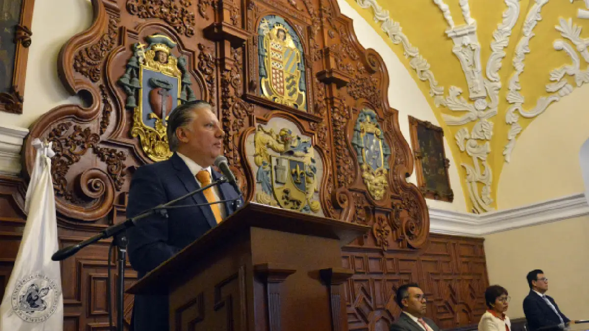 Candidato de Movimiento Ciudadano presenta plan de gobierno ante el H. Consejo Universitario