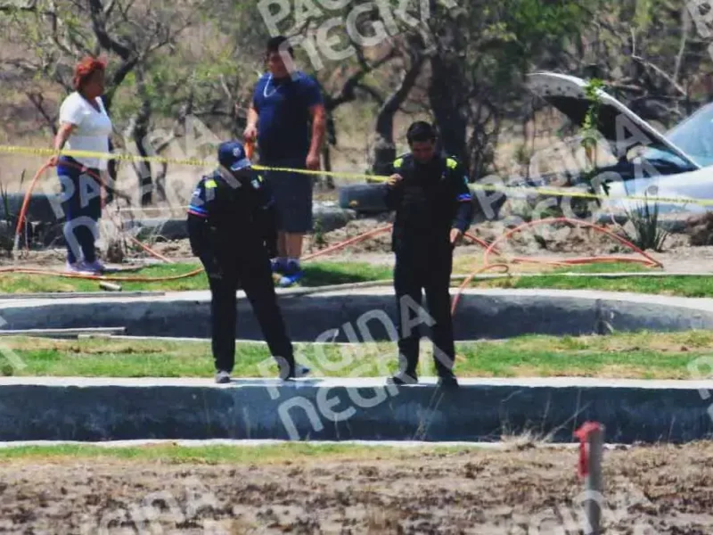 Feminicidio 21: Hallan el cuerpo de una mujer flotando en una alberca en Puebla