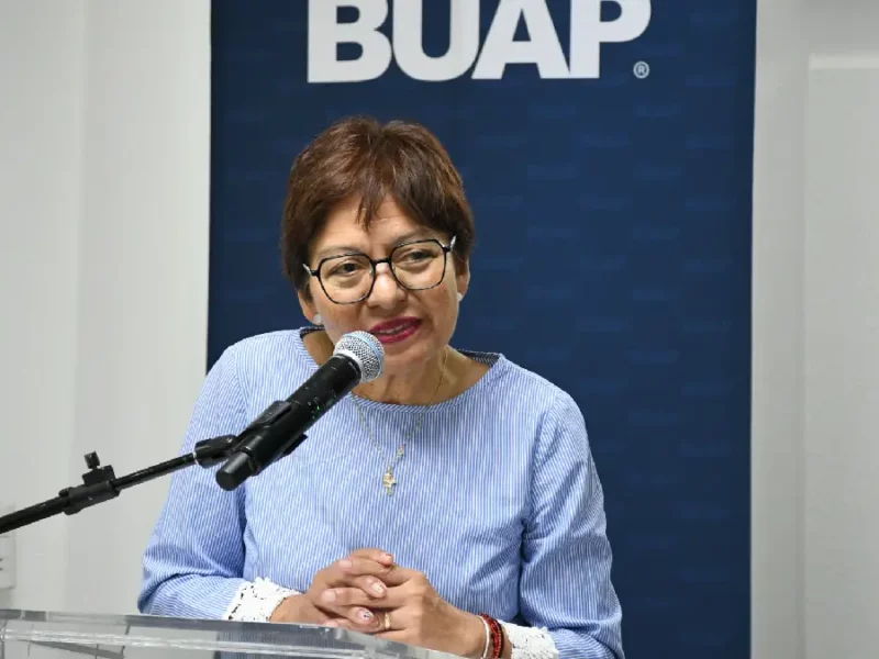 Preparatoria Benito Juárez forma jóvenes competitivos_ Rectora María Lilia Cedillo Ramírez