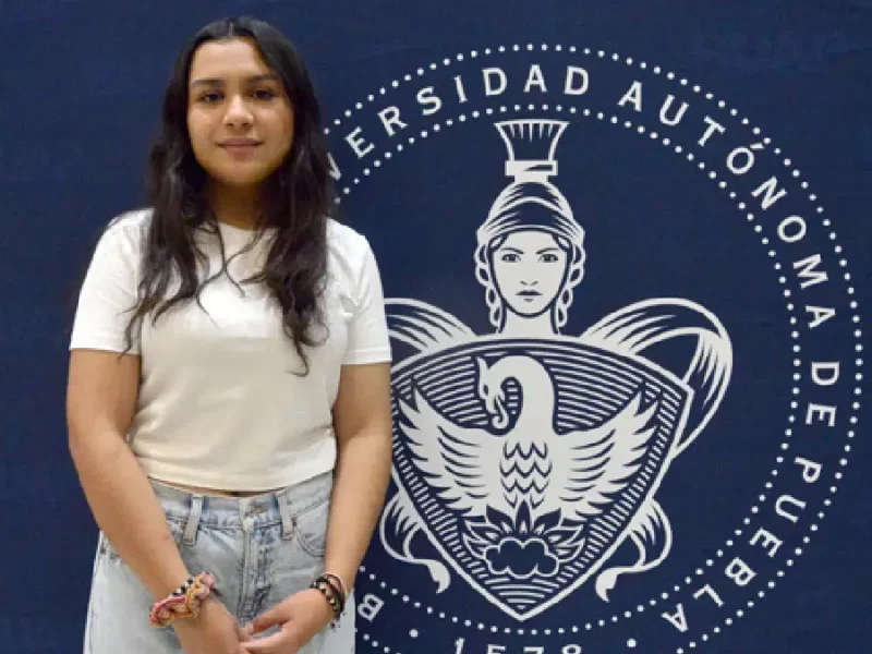 Estudiante BUAP diseña viscosímetro casero para medir la viscosidad en fluidos