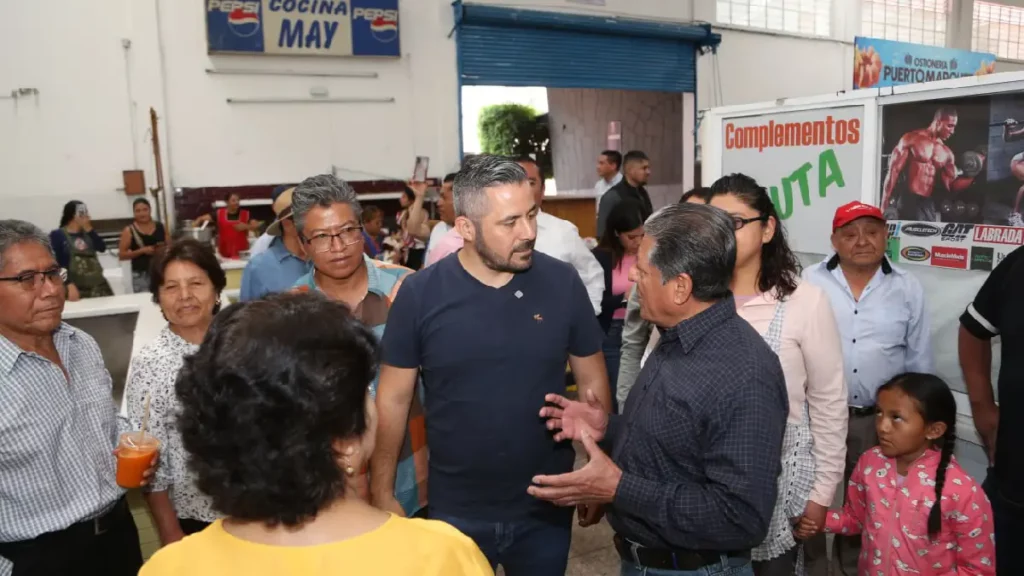 Ayuntamiento de Puebla informa apertura de todos los accesos y corredores del Mercado del Carmen