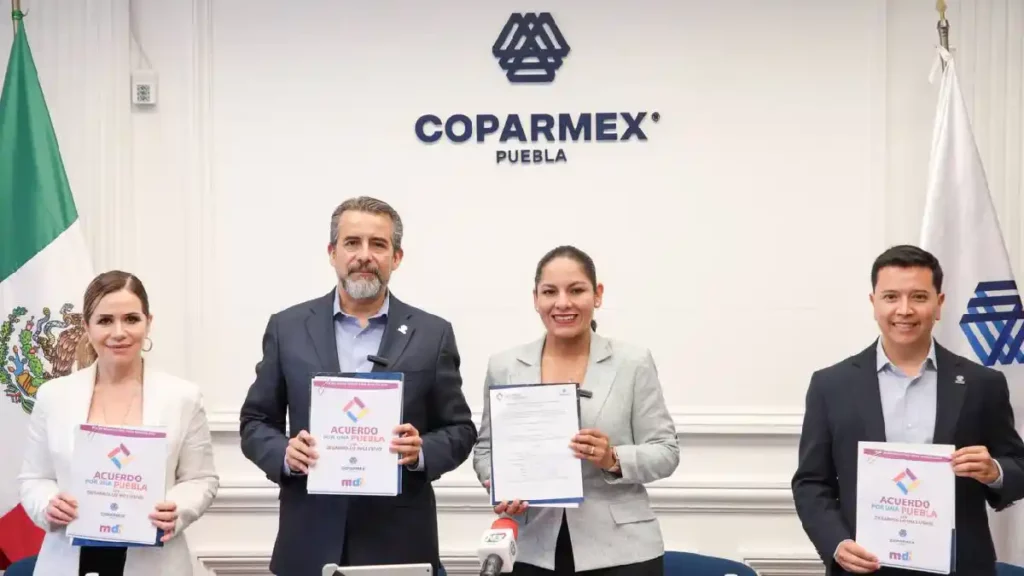 Lupita Cuautle presenta su agenda de gobierno ante integrantes de Coparmex