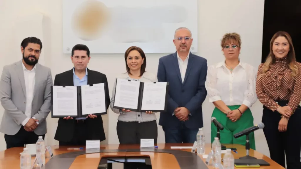 Generan SEDIF y UTP sinergias a favor de familias y comunidad universitaria
