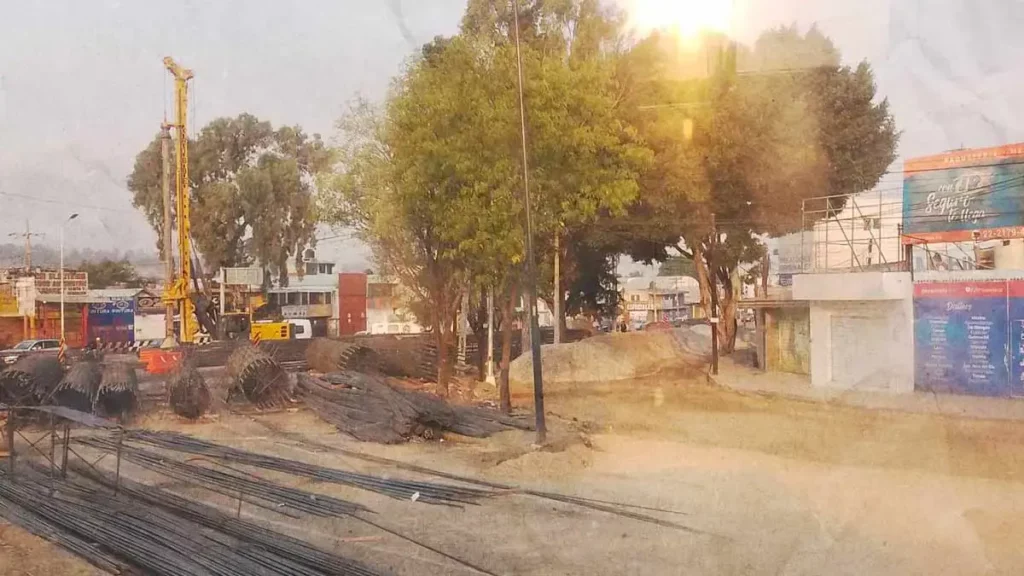 Vecinos de Puebla piden evitar tala de árboles por obras en el Entronque de Amalucan 