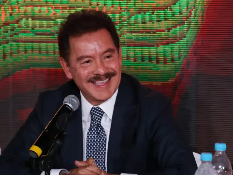 Fundamental, recuperar y preservar el archivo histórico del país: Ignacio Mier