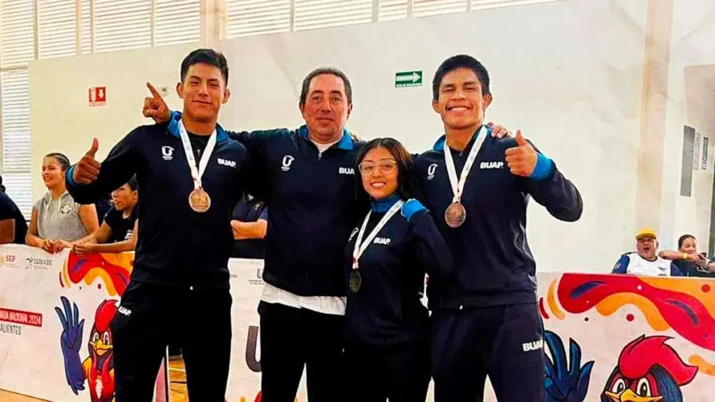 BUAP suma siete medallas en las competencias de lucha en la Universiada Nacional 2024