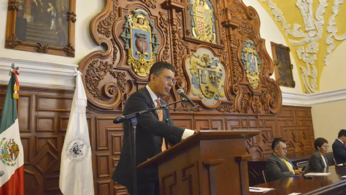 Presenta sus propuestas ante el Consejo Universitario el candidato a la alcaldía de Puebla por el Partido Movimiento Ciudadano